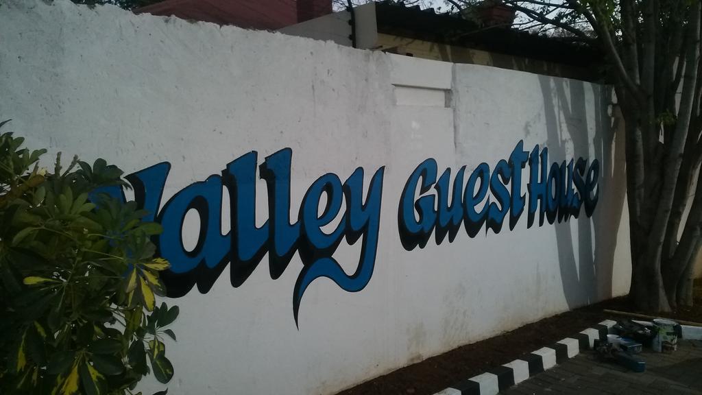 Valley Guest House Pretoria-Noord Exterior foto