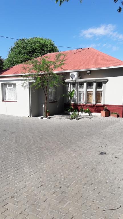 Valley Guest House Pretoria-Noord Exterior foto