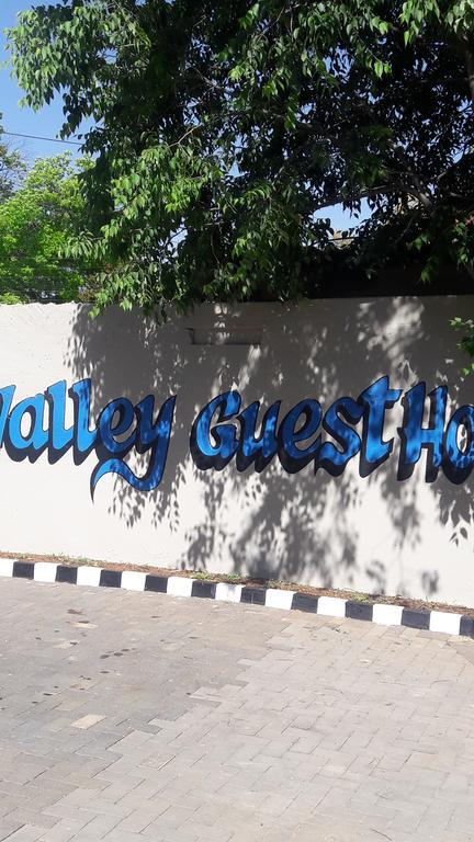 Valley Guest House Pretoria-Noord Exterior foto