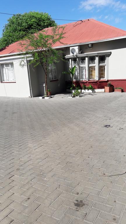 Valley Guest House Pretoria-Noord Exterior foto