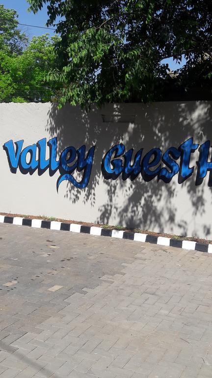 Valley Guest House Pretoria-Noord Exterior foto